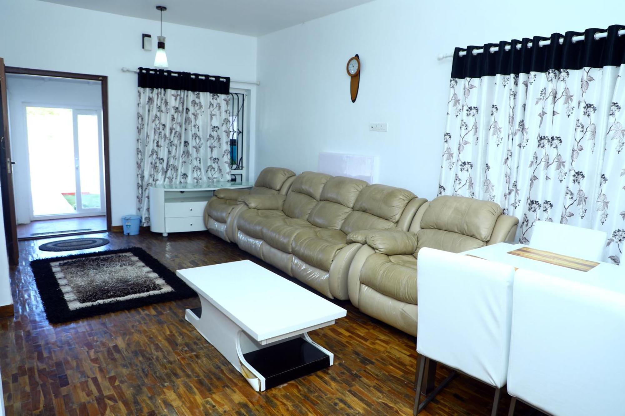 Hailstone Home Stay Ооти Екстериор снимка